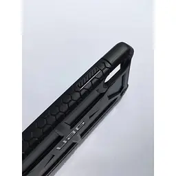 Оригінальний протиударний чохол UAG Monarch для iPhone XS Max Black Carbon 111101114242 - мініатюра 3