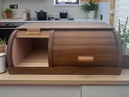 Хлібниця деревʼяна класична з карпатського бука 2 відділення 44 × 27 × 17 см - мініатюра 9