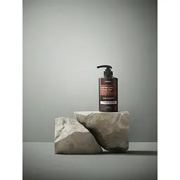 Шампунь Kundal Natural Caffeine Scalp Care Shampoo Cherry Blossom проти випадіння волосся з ароматом вишневого цвіту натуральний 500 мл - мініатюра 4