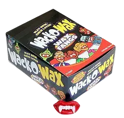 Жевательные резинки Wack-O-Wax Concord Wax Fangs со вкусом вишни 14г