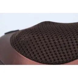 Масажер, масажна подушка для дому та машини Massage pillow Коричневий (NBkd46477) - мініатюра 4