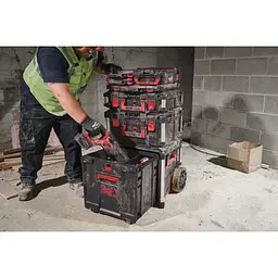 Ящик для інструменту на колесах з висувним відсіком PACKOUT MILWAUKEE 560x410x665 мм - мініатюра 2