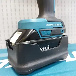 Захист гумовий для акумуляторів LXT Makita 422807-8 - мініатюра 5