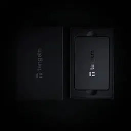 Криптогаманець Tangem Wallet, апаратний мультивалютний холодний криптовалютний NFC-гаманець, набір з 3 карток, підтримка Android/iOS, пластикові картки, сертифікація CC EAL6+, надійне офлайн-зберігання криптовалют і токенів (TG128X3-B) - мініатюра 4