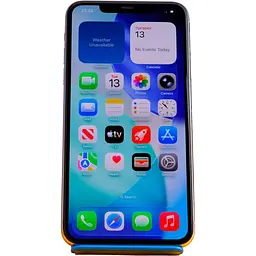 Смартфон Apple iPhone 11 Pro Max 256GB Silver (MWH52) Б/В [97891]