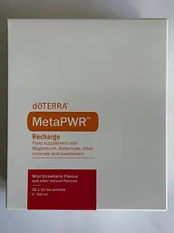 Електроліт для клітинної гідратації та відновлення енергії DoTerra MetaPWR Recharge Wild Strawberry 30×10 ml - мініатюра 2