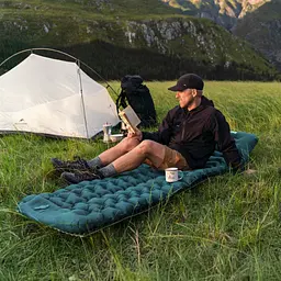 Матрац туристичний надувний двомісний Naturehike CNK2550WS019, 200х125х6.5 см, зелений, для кемпінгу із мішком для надування - мініатюра 3