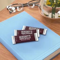 Шоколадні цукерки Hershey's Zero Sugar Chocolate Candy 144г - мініатюра 6