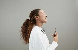 Навушники бездротові Sony WI-C100 (WIC100L.CE7) блакитні - мініатюра 6