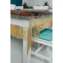 Скатертина силіконова із золотою стразовою стрічкою 210х190 см