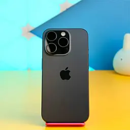 Смартфон Apple iPhone 15 Pro 256GB Black Titanium (MTV13) Б/В [173369]
