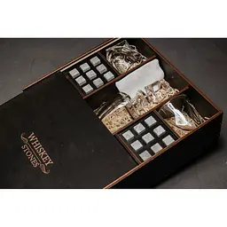 Подарунковий набір Whiskey Stones камені для віскі в дерев'яному пеналі №8 + декантер і 4 склянки Bohemia Quadro + щипці + мішечок - мініатюра 3