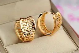 Сережки Xuping Jewelry колечки з різьбленим геометричним орнаментом 1,8 см золотисті - мініатюра 2