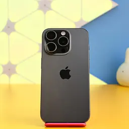 Смартфон Apple iPhone 15 Pro 256GB Black Titanium (MTV13) Б/У [174811]