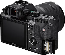 Бездзеркальний фотоапарат Sony Alpha A7 III Kit SEL2870 28-70mm f/3.5-5.6 OSS FE Black (ILCE7M3KB) UA [87968] - мініатюра 5