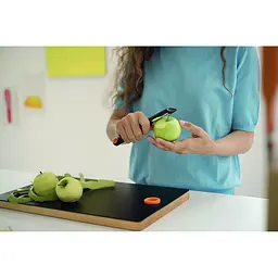 Ніж Fiskars Form для чищення з рухомим лезом (1014419) - мініатюра 7