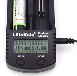 Зарядний пристрій LiitoKala Lii-300, 2x(Lion/NiMH/NiCd), Power Bank, discharge function, display (Lii-300)