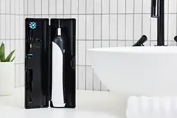 Електрична зубна щітка Oral-B Pro 750 D16.513.1UX типу 3756, з чохлом для зберігання, чорний - мініатюра 6