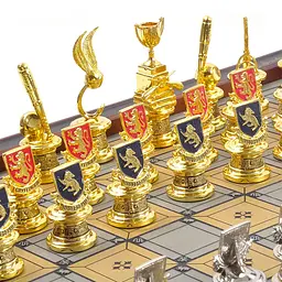 Шахи Noble Collection Гаррі Поттер Quidditch Chess - мініатюра 3