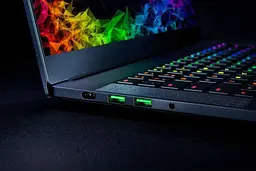 Ноутбук Razer Blade 15 4K Дисплей/i7-10750H/16gb/1000gb SSD/RTX2070 8gb Refurbished - мініатюра 2
