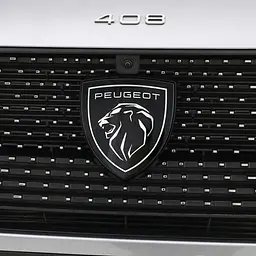 Емблема решітки Peugeot 408X чорна 145х150х30 мм (на напрямних) OEM 9837102480 - мініатюра 3