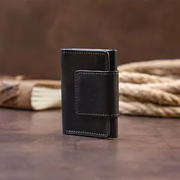 Візитниця для карток глянцева з натуральної шкіри Grande Pelle 11293 чорна - мініатюра 8