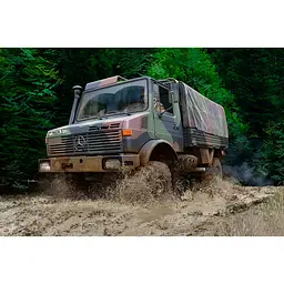 Збірна модель Revell Вантажівка Unimog 2T milgl рівень 5 масштаб 1:35, 190 деталей (RVL-03337) - мініатюра 2