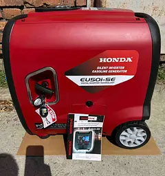 Інверторний бензиновий генератор-валіза з колесами Honda EU50i-SЕ 4.5/5.0 кВт + електростартер - мініатюра 3