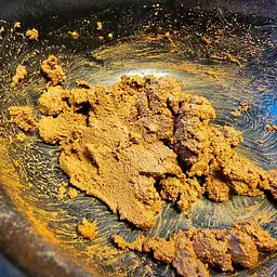 Глиняний порошок для тераріумного субстрату Hobby Terrano Clay Powder yellow 1,3 кг (33212) - мініатюра 6