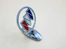 Емблема на капот BUICK, хромована, на скотчі (заводська) - мініатюра 2
