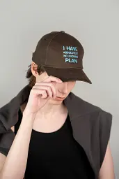 Кепка «I HAVE ABSOLUTELY NO FUCKING PLAN» коричнева - мініатюра 9