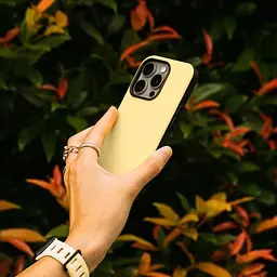 Чохол-накладка Native Union Active Case Lemon для iPhone 16 Pro (ACTCSE-LMO-NP24P) - мініатюра 2