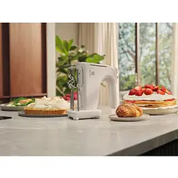Занурювальний міксер Electrolux EHM4W білий (910003746) - мініатюра 7