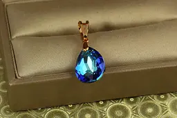 Кулон Xuping Jewelry Велика крапля із синім каменем Сваровські 1,9 см золотистий
