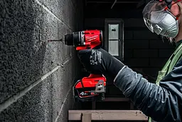 Шурупокрут-дриль акумуляторний Milwaukee М18 BLPDRC-422С 18В 1х2 А/год 1х4 А/год 60 Нм 500 1700 об/хв ЗП M12-18C кейс 1.5 кг - мініатюра 6
