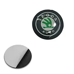 Наклейка з логотипом Skoda №3 для автоключів d=15 мм Пластикова об'ємна (Завод)