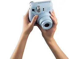 Фотокамера миттєвого друку Fujifilm Instax Mini 12 Pastel Blue (16806092) блакитна - мініатюра 4