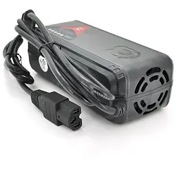 Автоматичне ЗУ для акумуляторів електромобілів 48V, 110-220V, заряд: 48-59V/1.8A