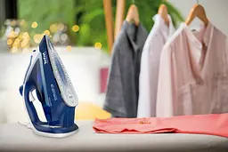 Праска Tefal Easygliss 2, 2700Вт, 270мл, паровий удар -240гр, постійна пара - 50гр, керамічна підошва teh0016216 - мініатюра 4