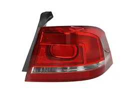 Ліхтар (фонарь) задній правий VW Passat B7 10-16р Depo (441-19C2R-UE)