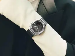 Годинник Casio GM-S2110-1A1ER - мініатюра 2