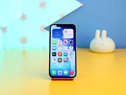 Смартфон Apple iPhone 12 Pro 256GB Gold (MGMR3) Б/В [170493] - мініатюра 2