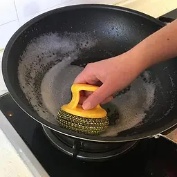 Скребок кухонний із зручною пластиковою ручкою, 2 шт., Kitchen Master 87615 - мініатюра 3