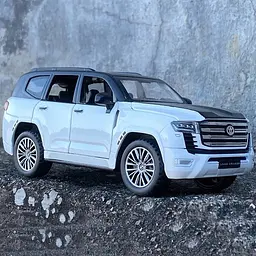 Колекційна металева модель позашляховика АвтоЕксперт Toyota Land Cruiser 300 з інерцією, світлом та звуком 1:32 - мініатюра 6