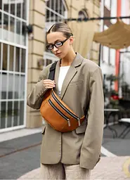 Велика жіноча шкіряна сумка бананка Sambag Tirso Max руда 38 × 17 × 6 см (81341121) - мініатюра 2
