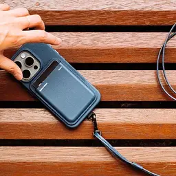 Чохол-накладка Native Union (RE) Classic Case Navy для iPhone 16 Pro Max (RECLA-NAV-NP24PM) - мініатюра 3