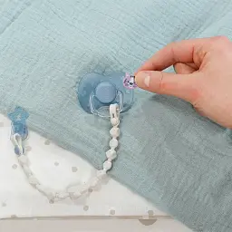 Аксесуар до ляльки Baby Born Пустушка для ляльки на кліпсі блакитна (838679-1) - мініатюра 5