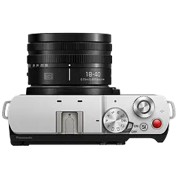 Цифрова фотокамера Panasonic Lumix S DC-S9NE-SA Kit S1840 f/4.5-6.3 Silver/Black - мініатюра 3