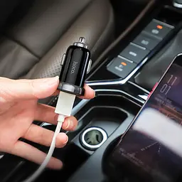Адаптер автомобільний HOCO Leading car charger Z44 2 usb 20W чорний - мініатюра 4