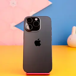 Смартфон Apple iPhone 16 Pro 256GB Black Titanium (MYNH3) Б/У [177550]